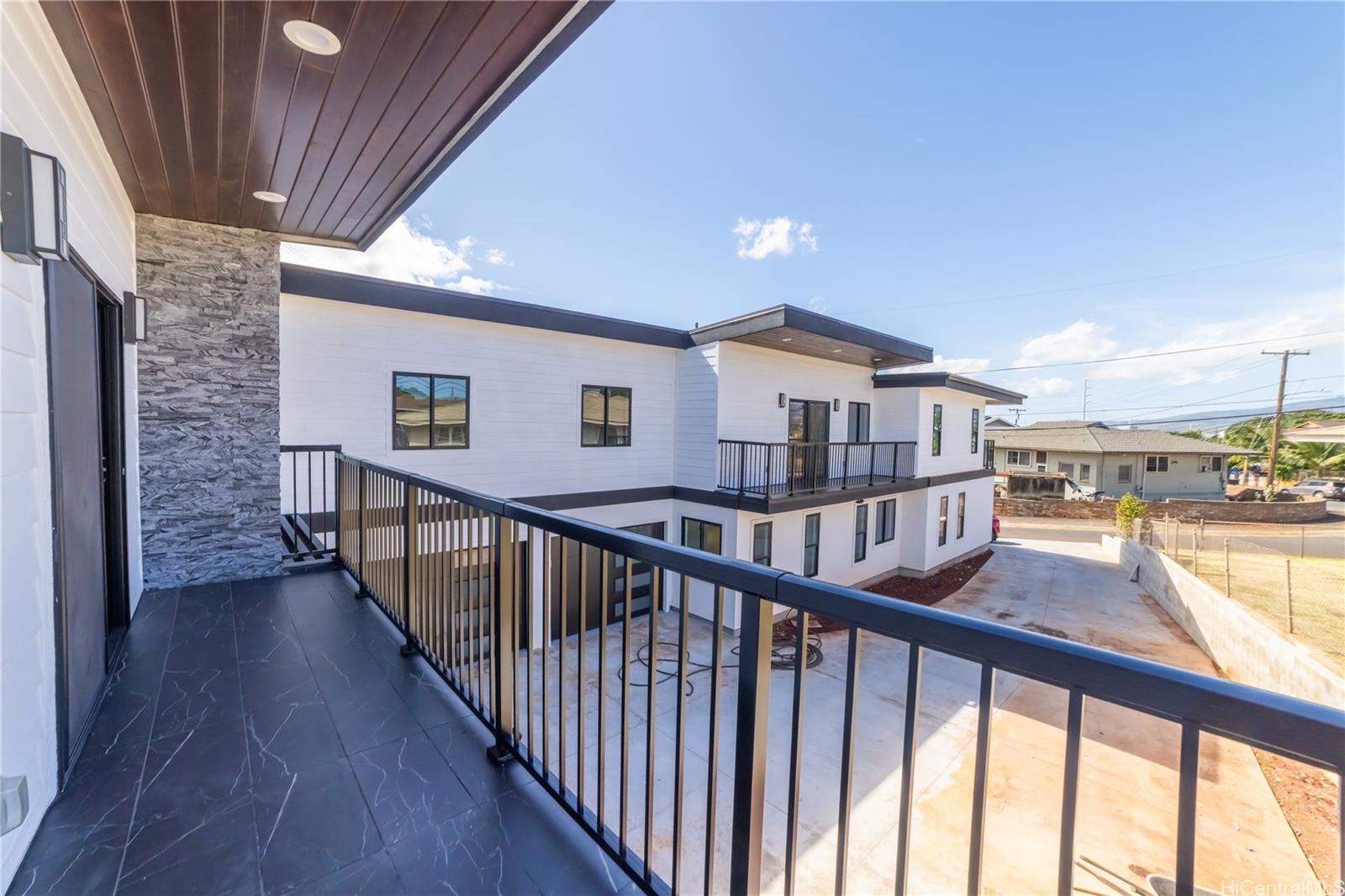 1091  Puu Alani Way Pearl City-upper, PearlCity home - photo 21 of 24