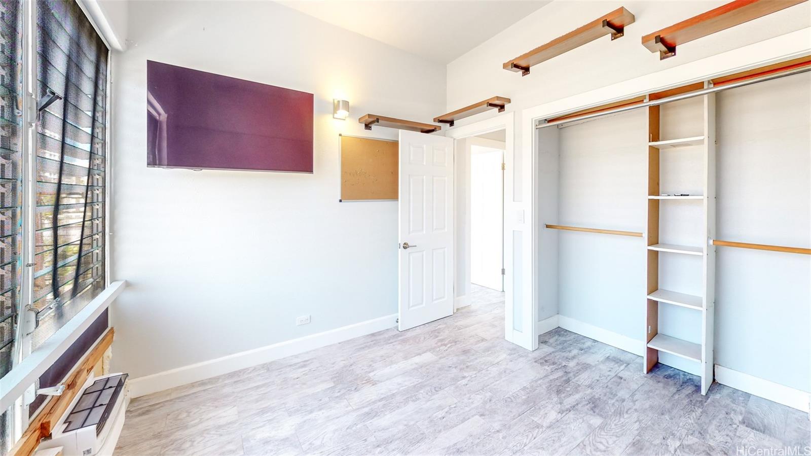 Beretania-Pensacola condo # 301, Honolulu, Hawaii - photo 13 of 20