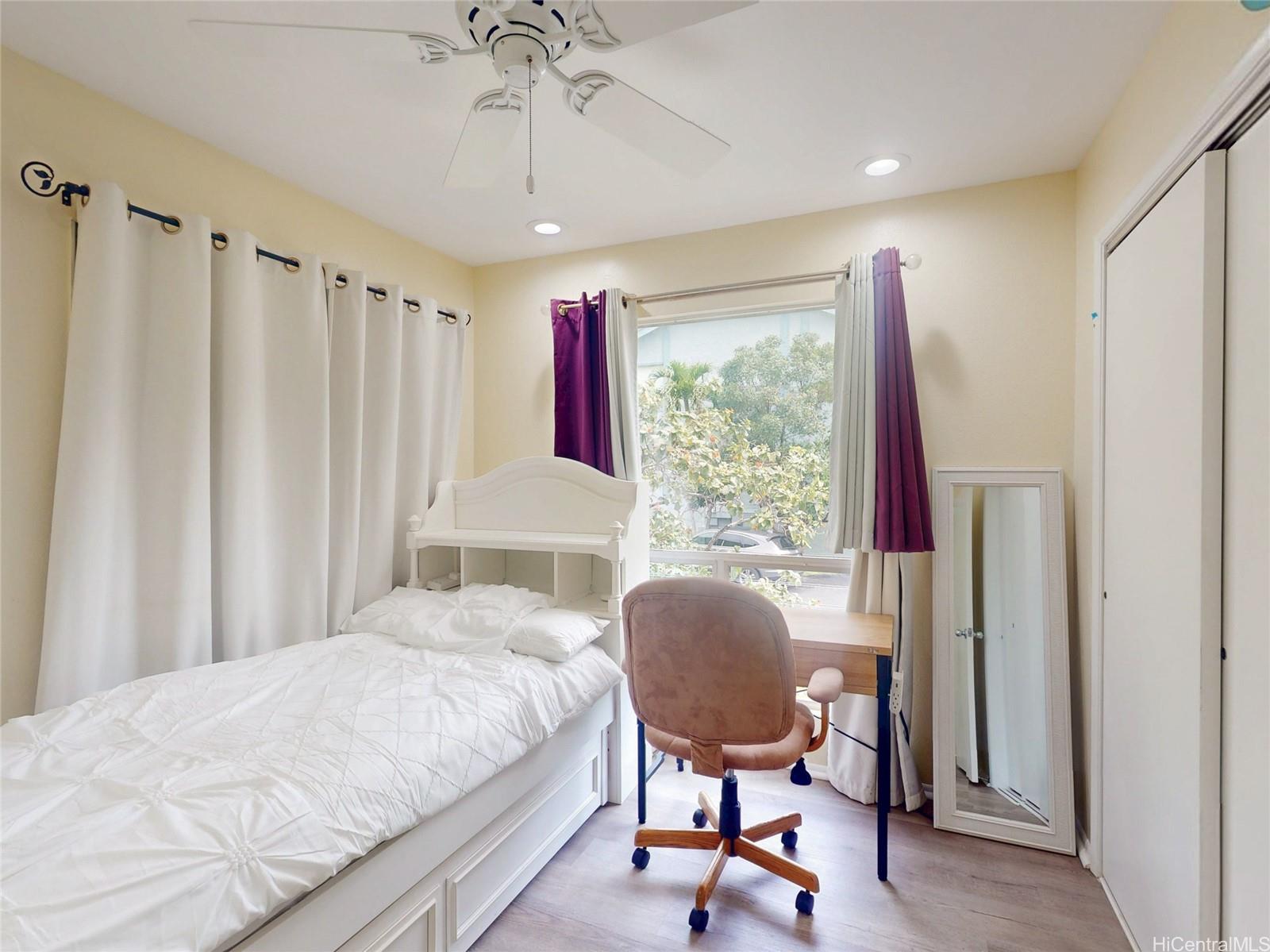 Mariners Village 3 condo # A, Honolulu, Hawaii - photo 14 of 21