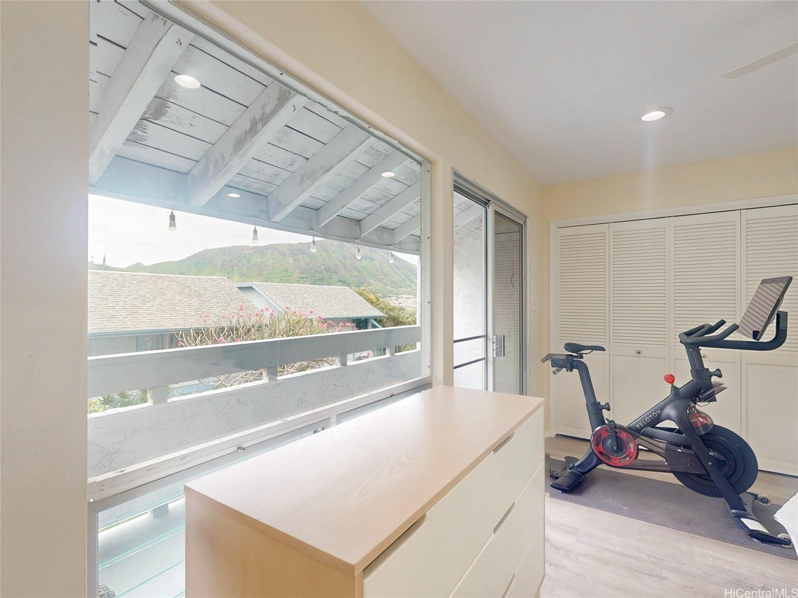 Mariners Village 3 condo # A, Honolulu, Hawaii - photo 9 of 21