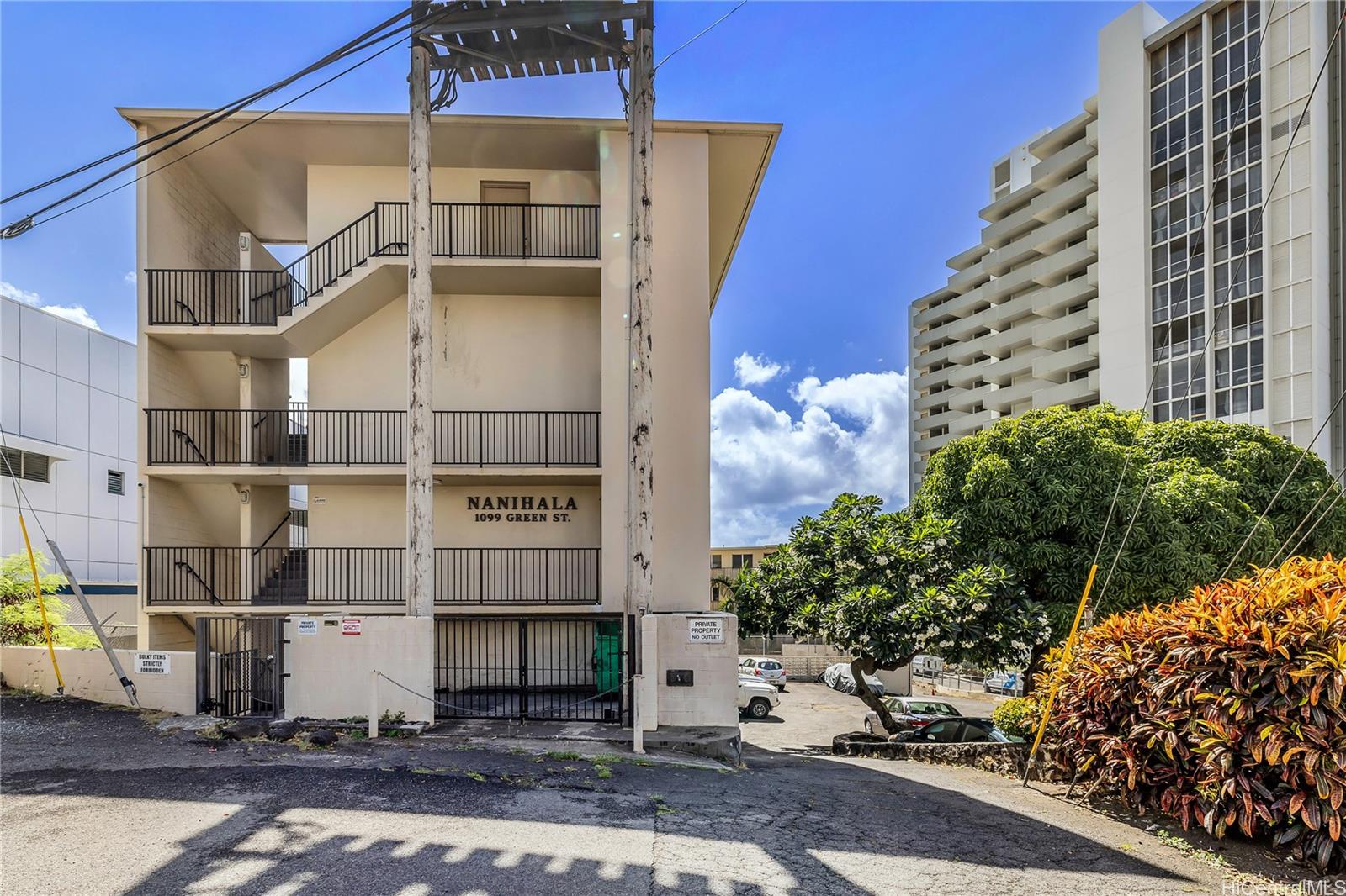 Nanihala condo # A303, Honolulu, Hawaii - photo 17 of 18