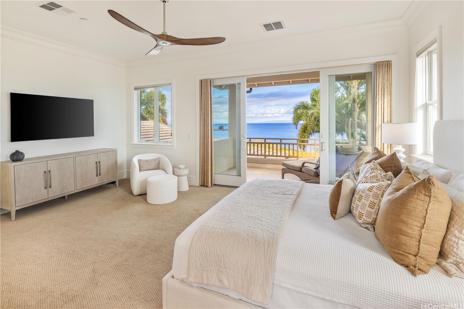 10B Uhaloa Place townhouse # 7B, Lanai City, Hawaii - photo 12 of 20