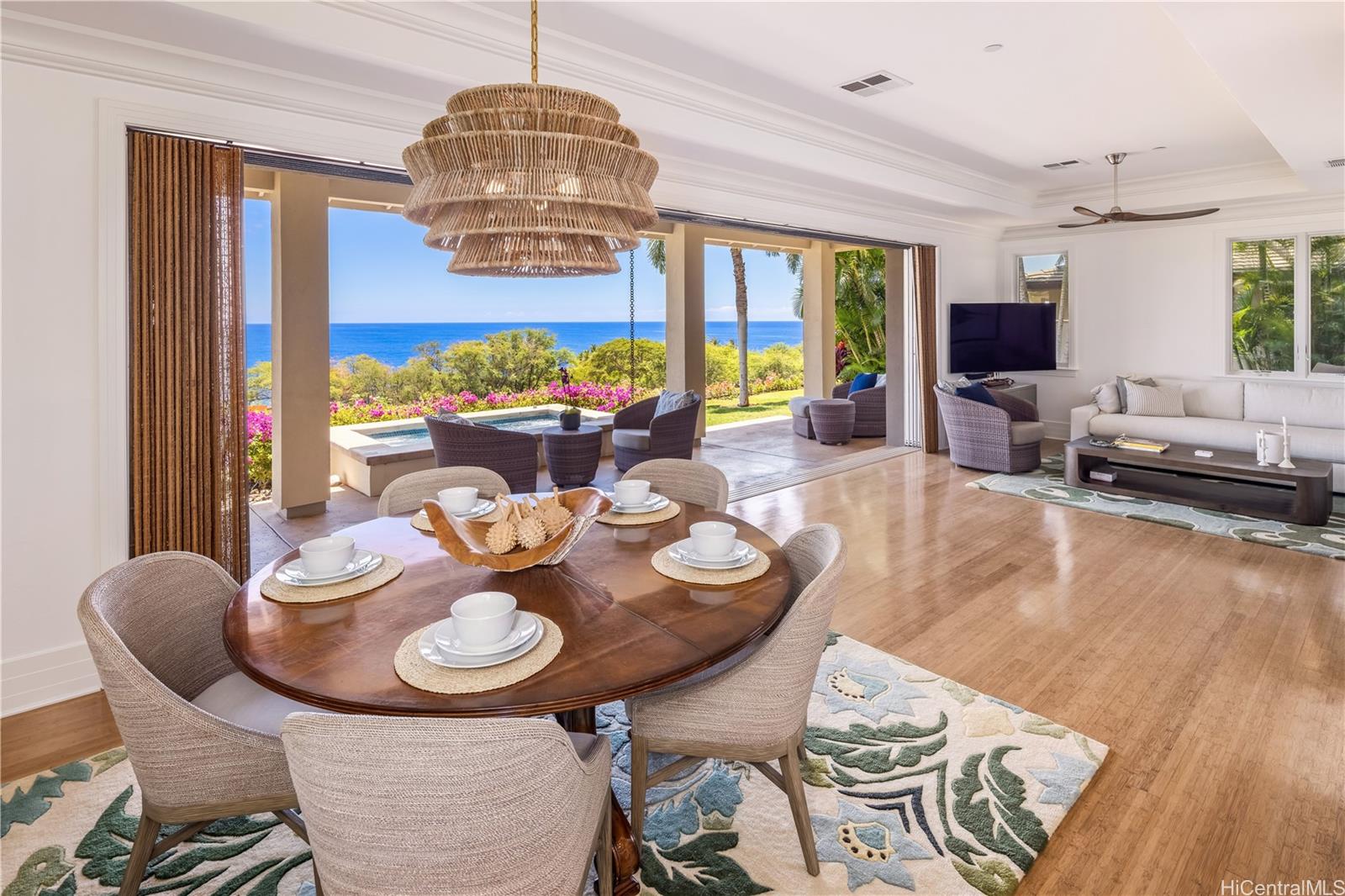 10B Uhaloa Place townhouse # 7B, Lanai City, Hawaii - photo 4 of 20