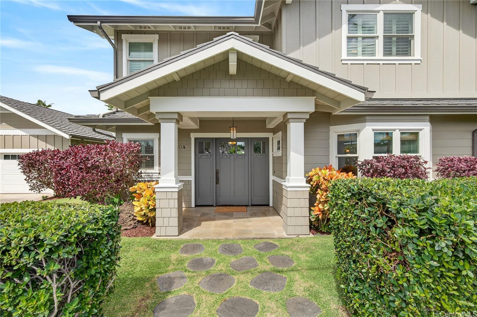 110  Kalaheo Ave Beachside, Kailua home - photo 2 of 25