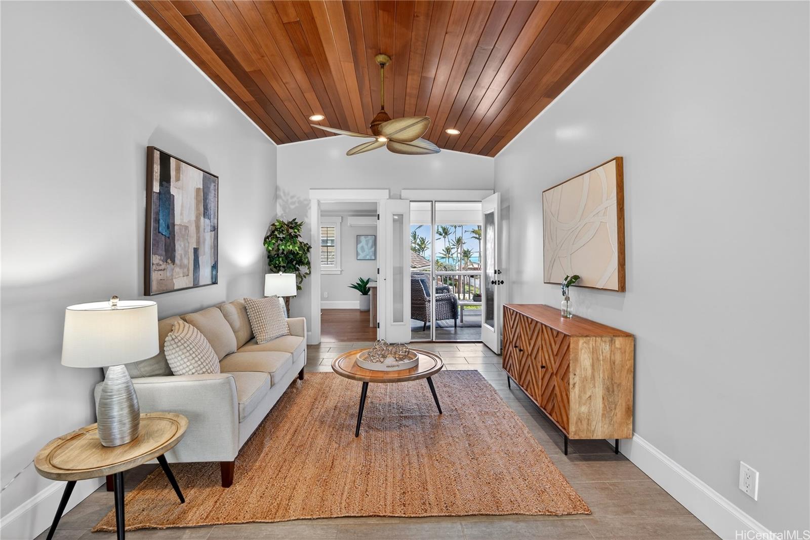 110  Kalaheo Ave Beachside, Kailua home - photo 12 of 25