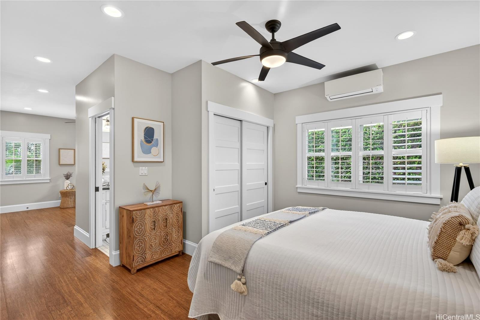 110  Kalaheo Ave Beachside, Kailua home - photo 23 of 25