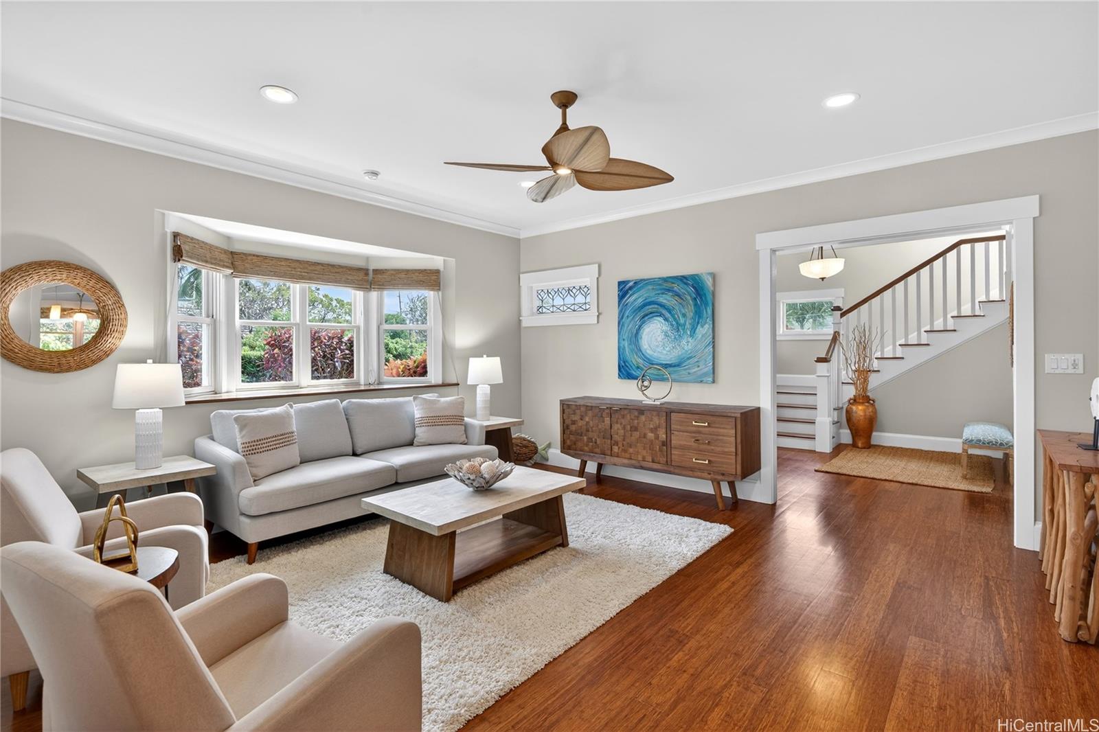 110  Kalaheo Ave Beachside, Kailua home - photo 5 of 25