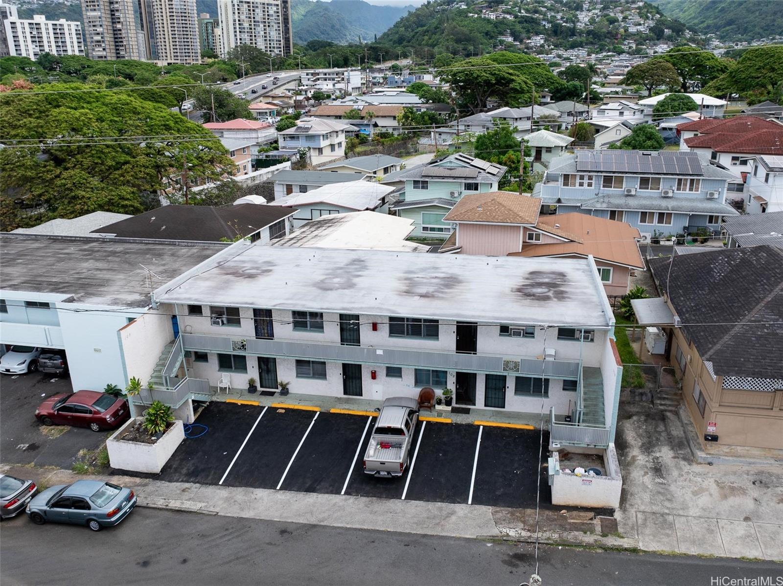 110 Kuakini Street Honolulu - Multi-family - photo 20 of 22