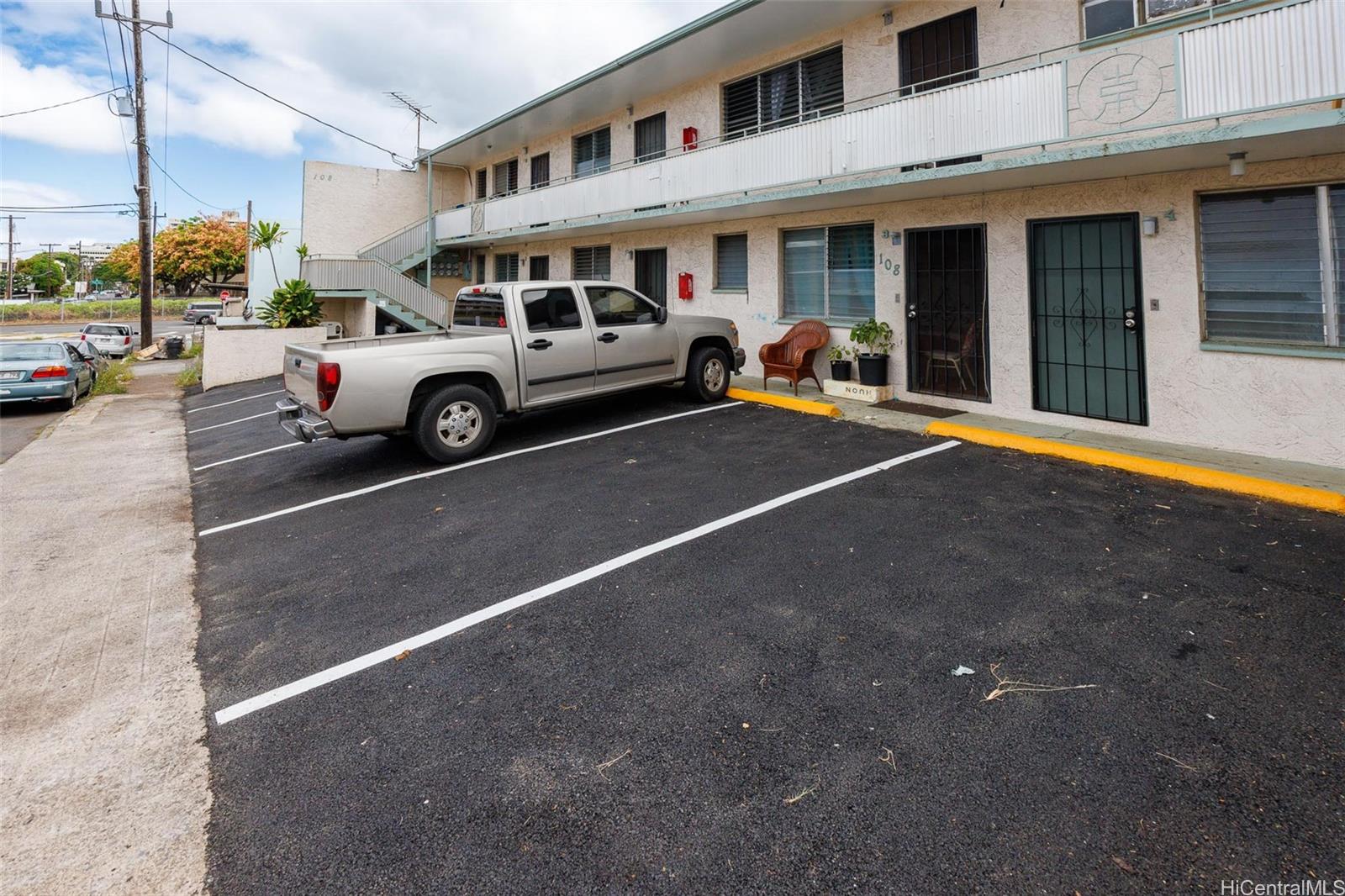 110 Kuakini Street Honolulu - Multi-family - photo 6 of 22