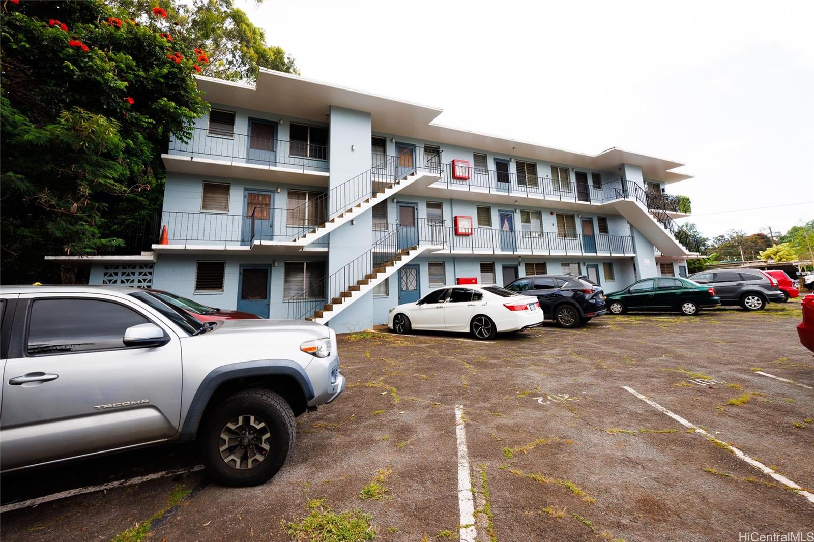 110 Lakeview Circle Wahiawa Oahu commercial real estate photo2 of 25