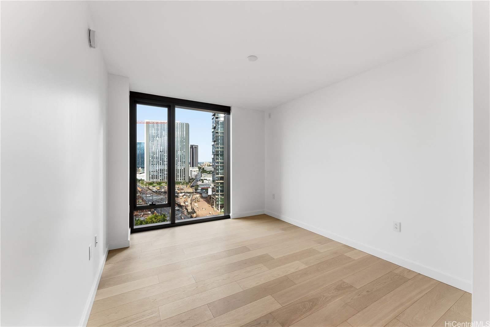 Victoria Place condo # 1207, Honolulu, Hawaii - photo 15 of 20