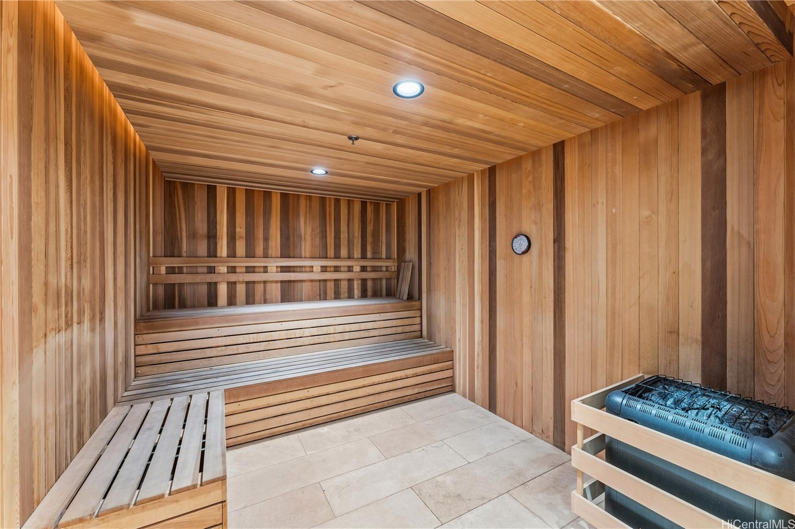 Victoria Place condo # 1207, Honolulu, Hawaii - photo 16 of 20