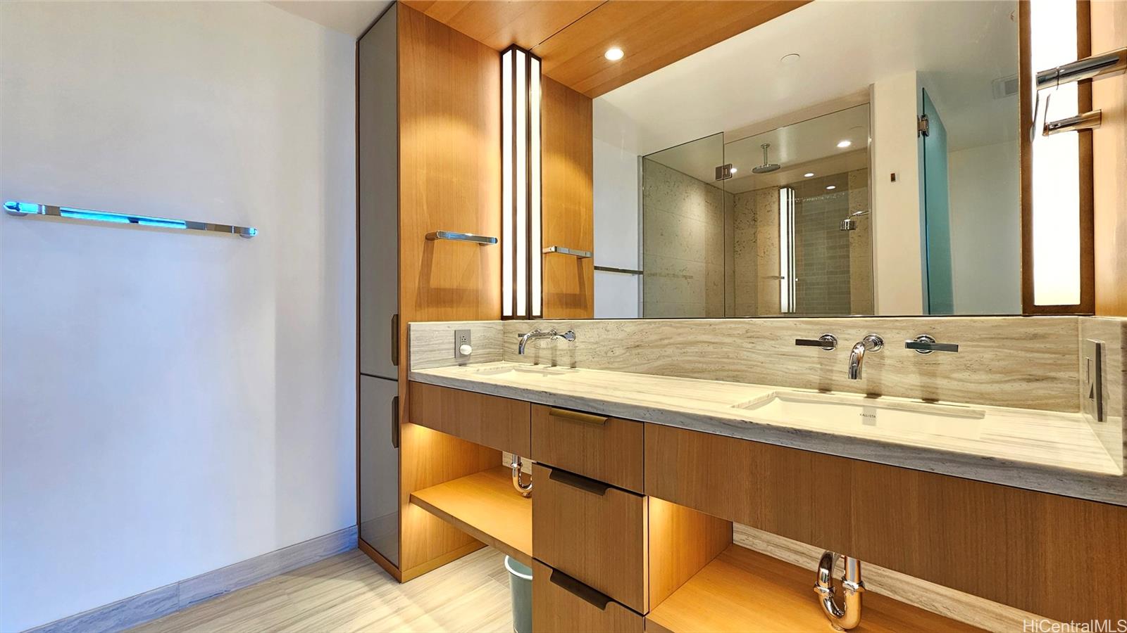 1100 Ala Moana Blvd Honolulu - Rental - photo 15 of 25