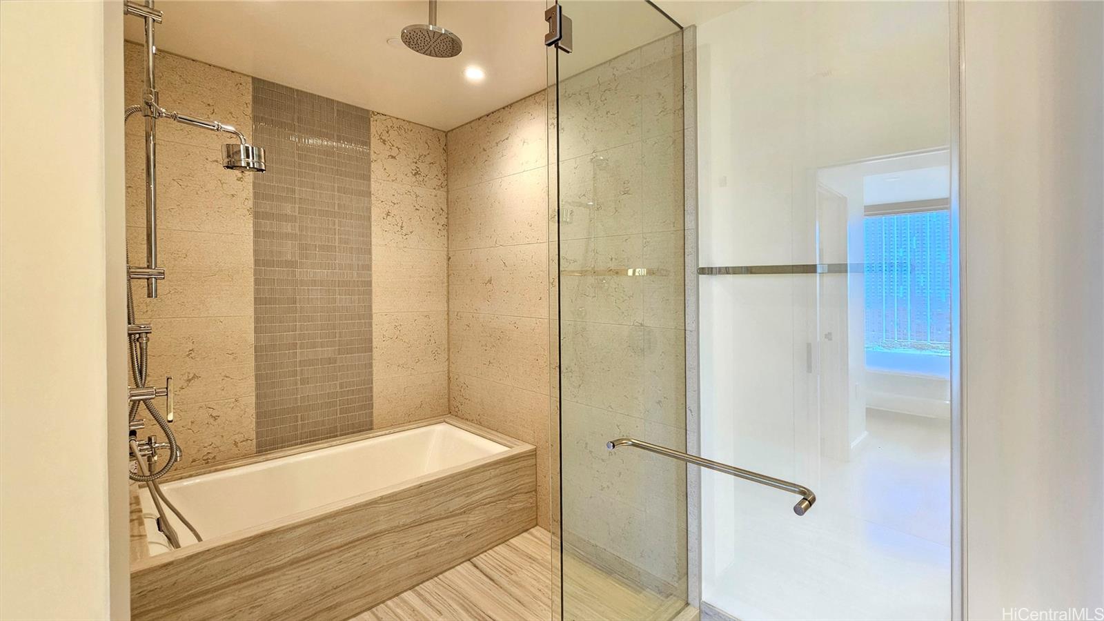 1100 Ala Moana Blvd Honolulu - Rental - photo 16 of 25