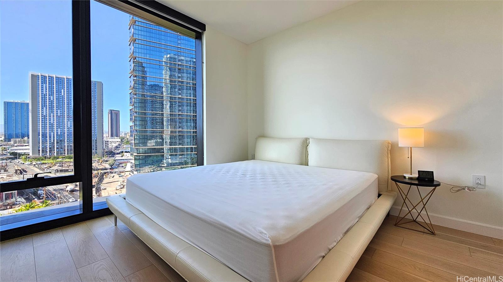 1100 Ala Moana Blvd Honolulu - Rental - photo 10 of 25