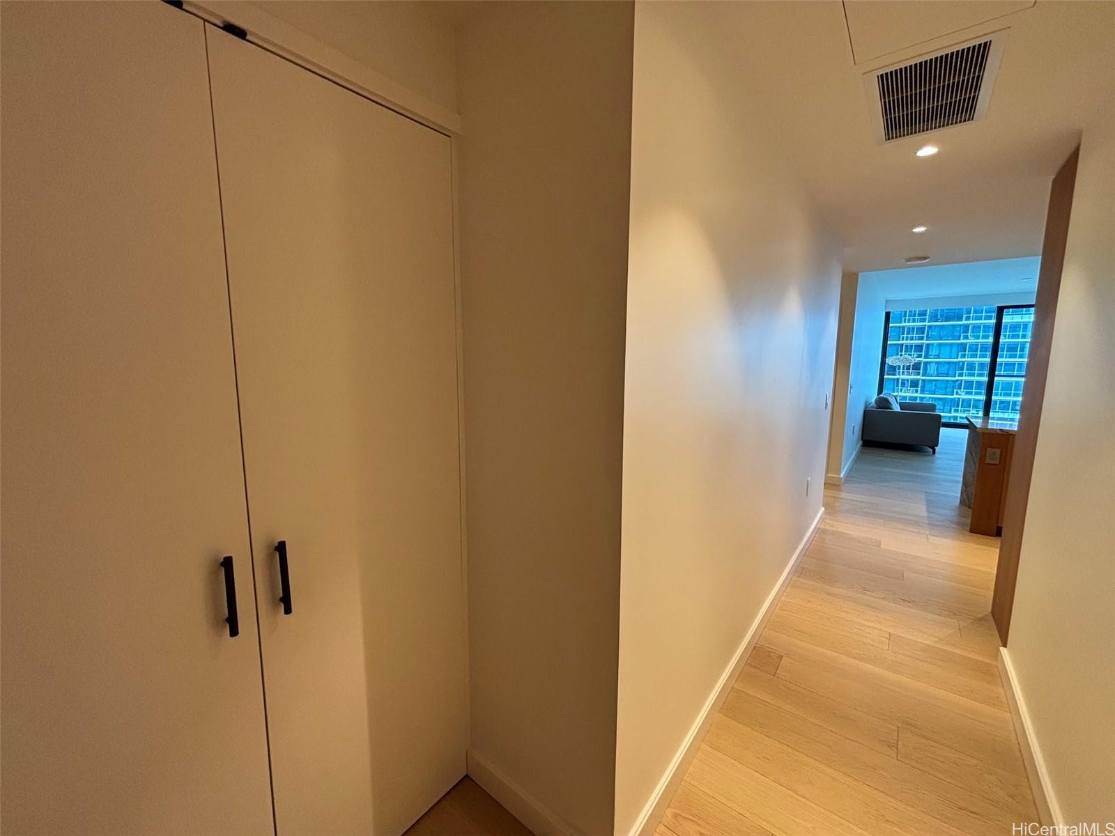 1100 Ala Moana Blvd Honolulu - Rental - photo 11 of 25