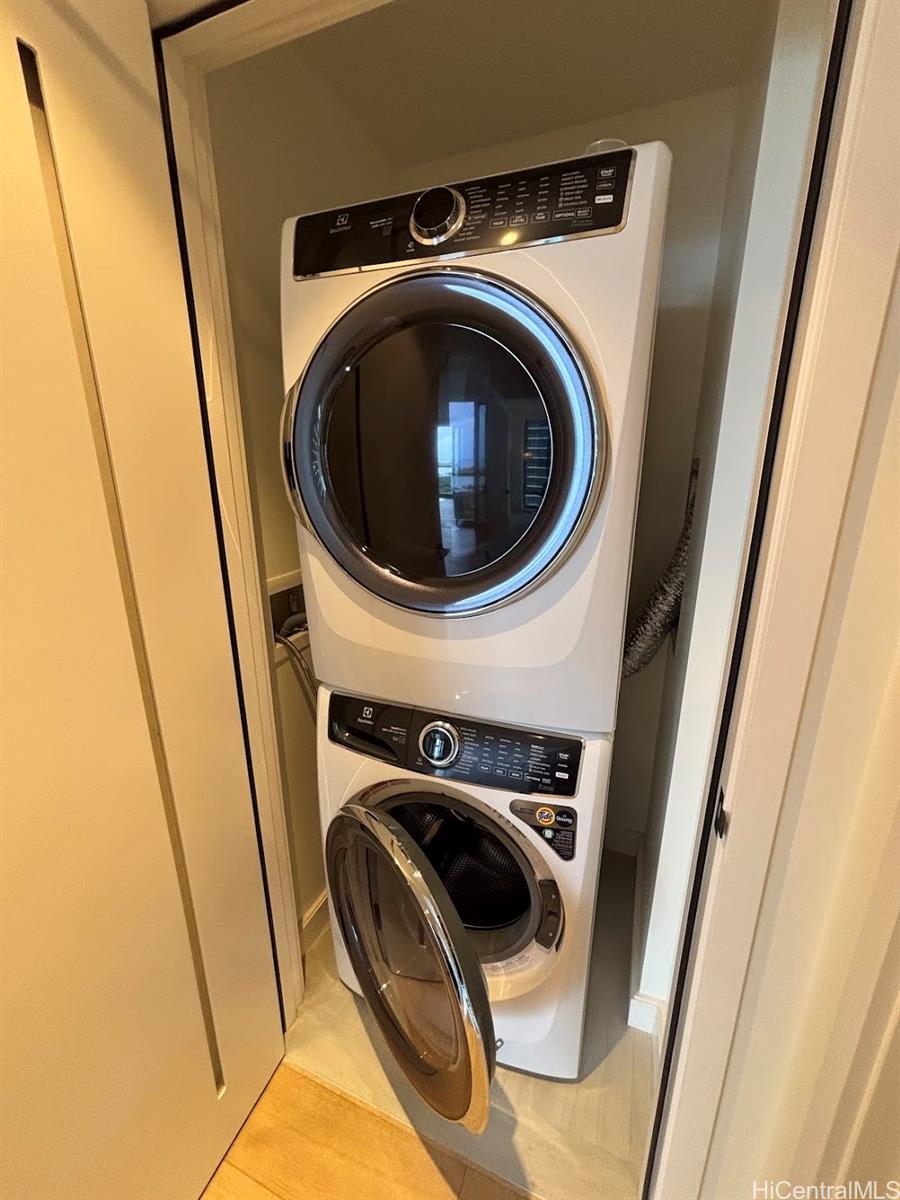 1100 Ala Moana Blvd Honolulu - Rental - photo 13 of 25