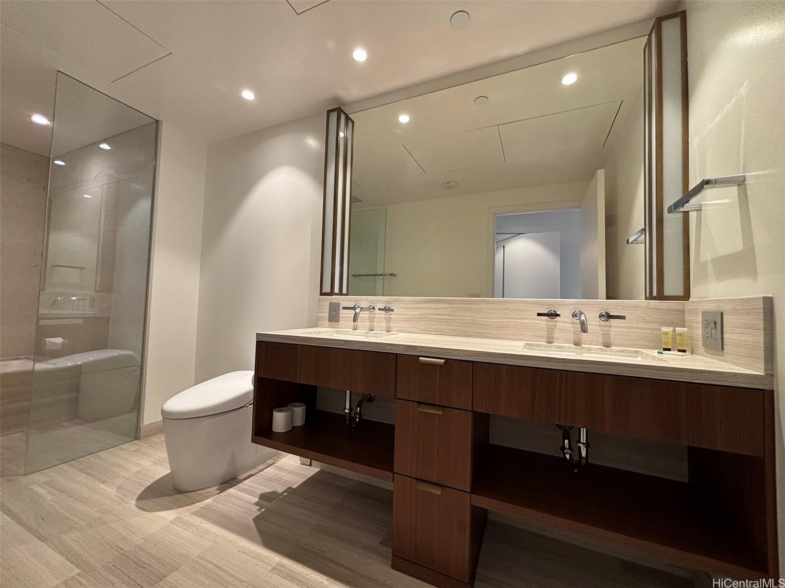 1100 Ala Moana Blvd Honolulu - Rental - photo 15 of 25