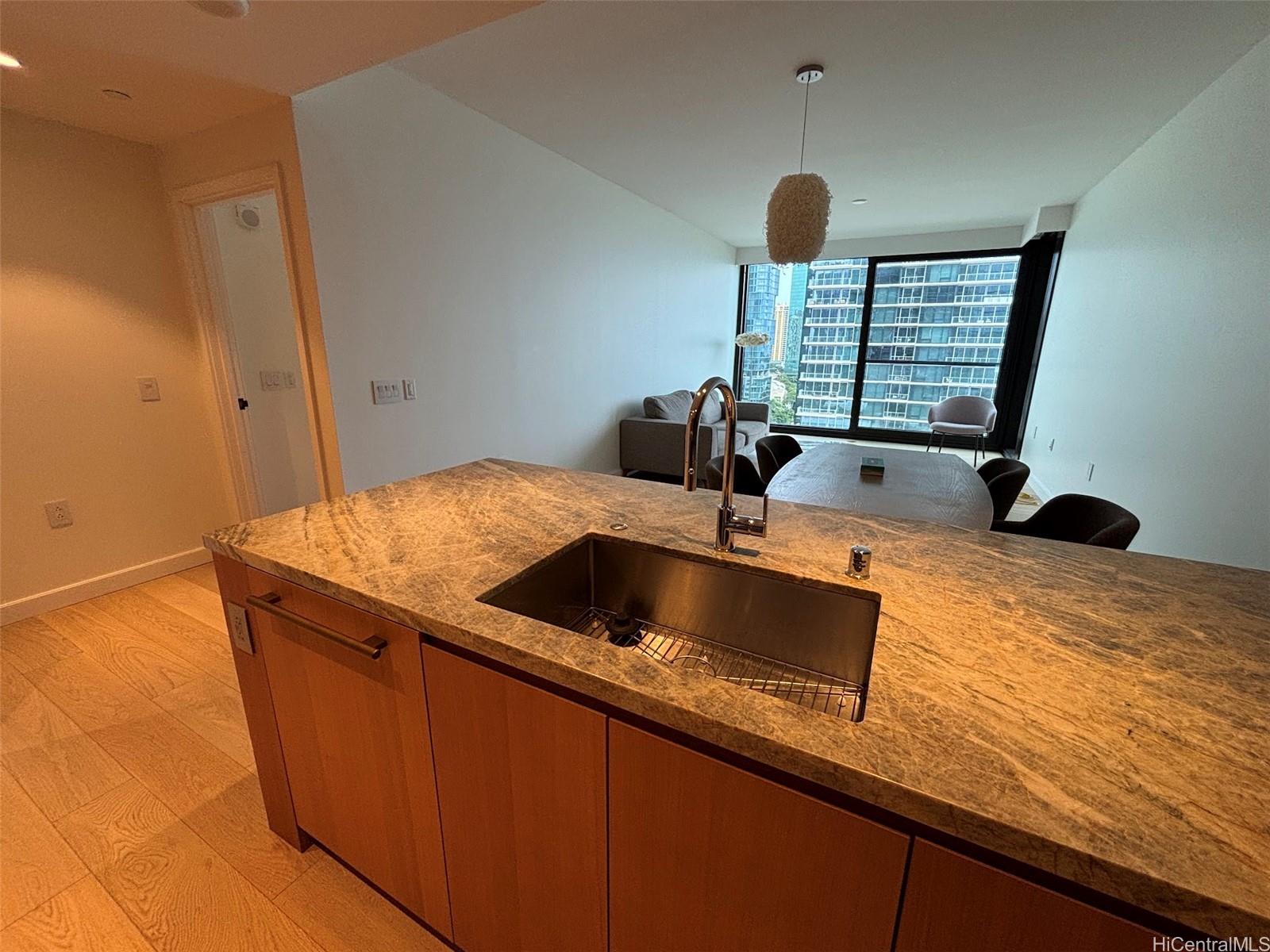 1100 Ala Moana Blvd Honolulu - Rental - photo 5 of 25