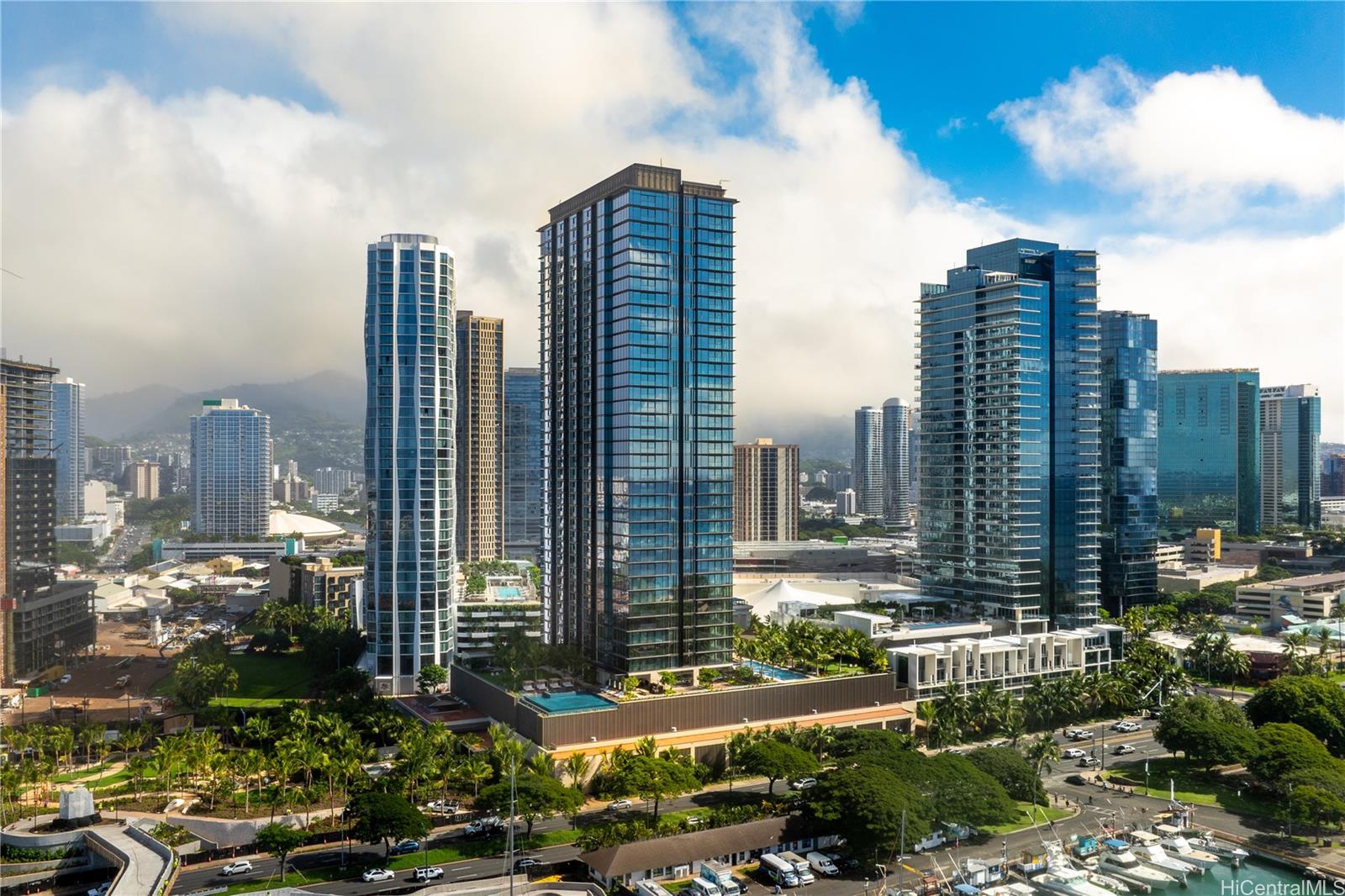 Victoria Place condo # 1309, Honolulu, Hawaii - photo 2 of 25