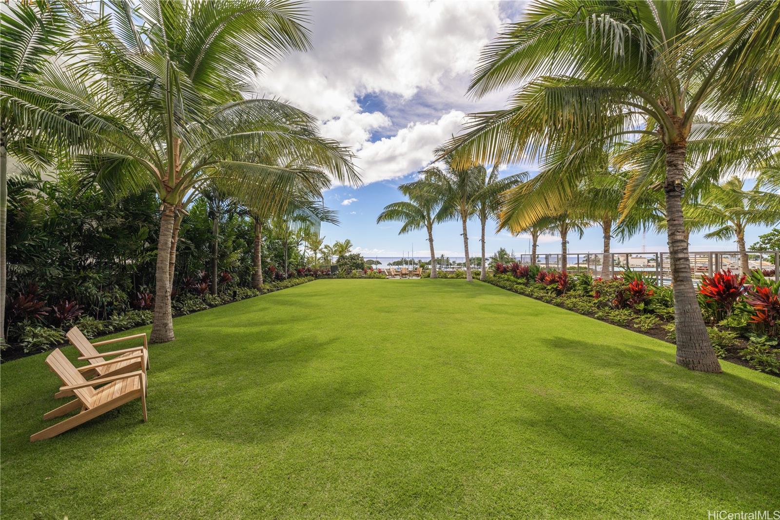 Victoria Place condo # 1400/1402, Honolulu, Hawaii - photo 17 of 24