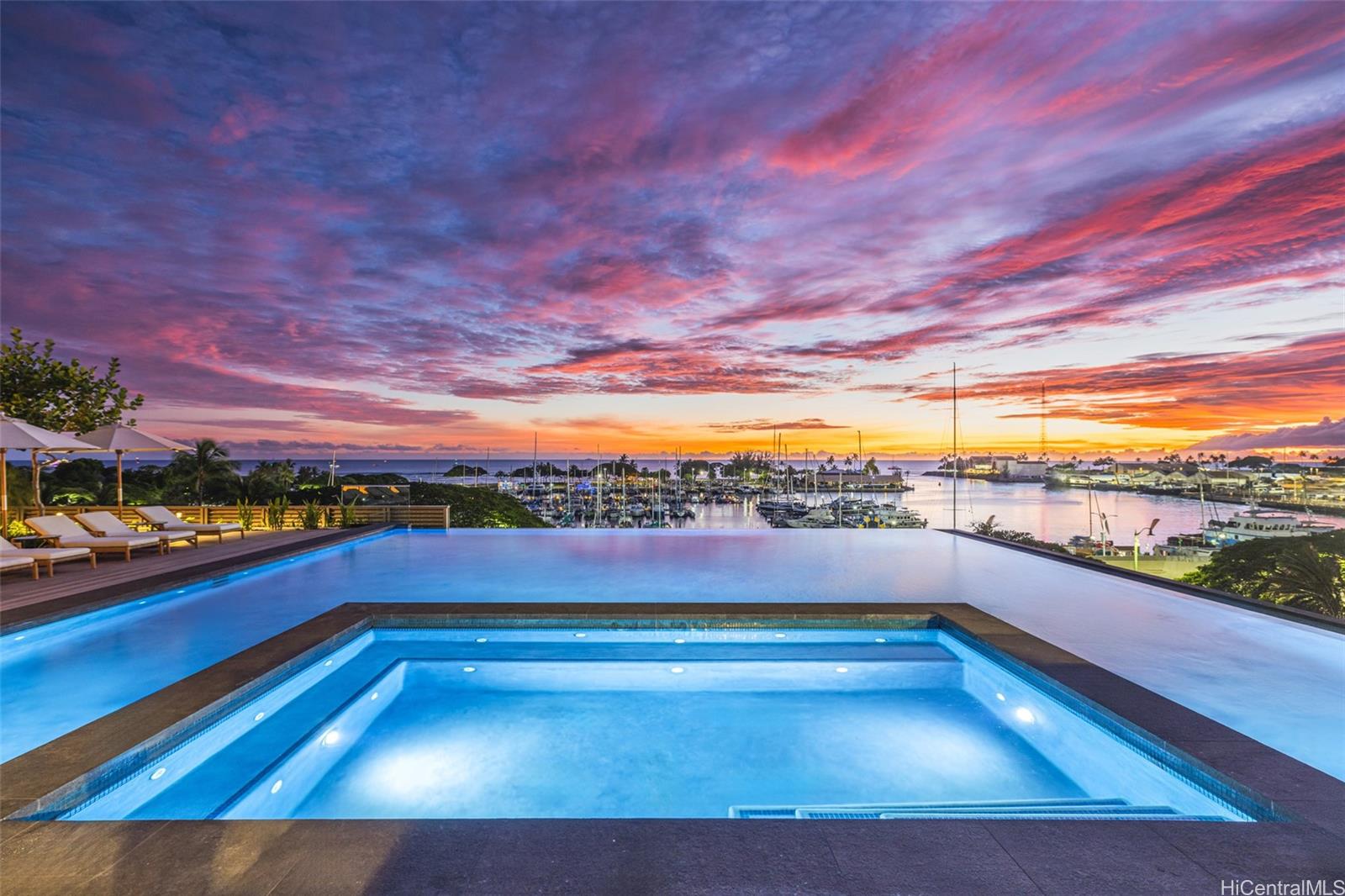 Victoria Place condo # 1707, Honolulu, Hawaii - photo 12 of 25