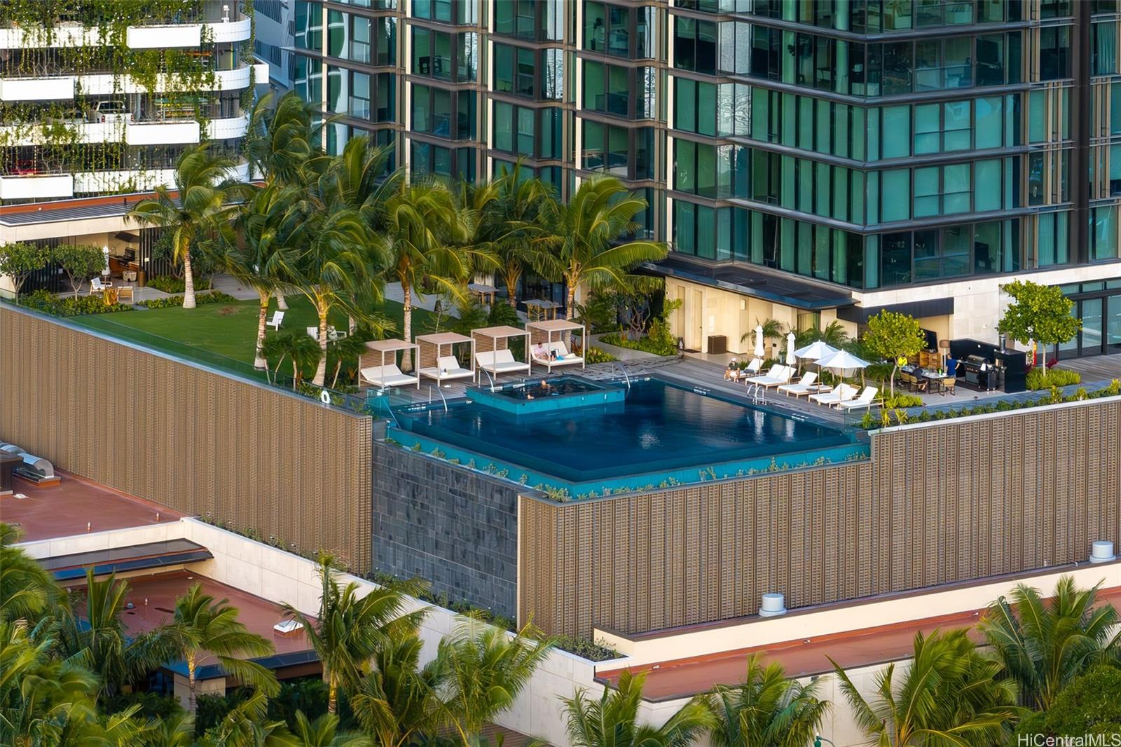 Victoria Place condo # 1707, Honolulu, Hawaii - photo 23 of 25