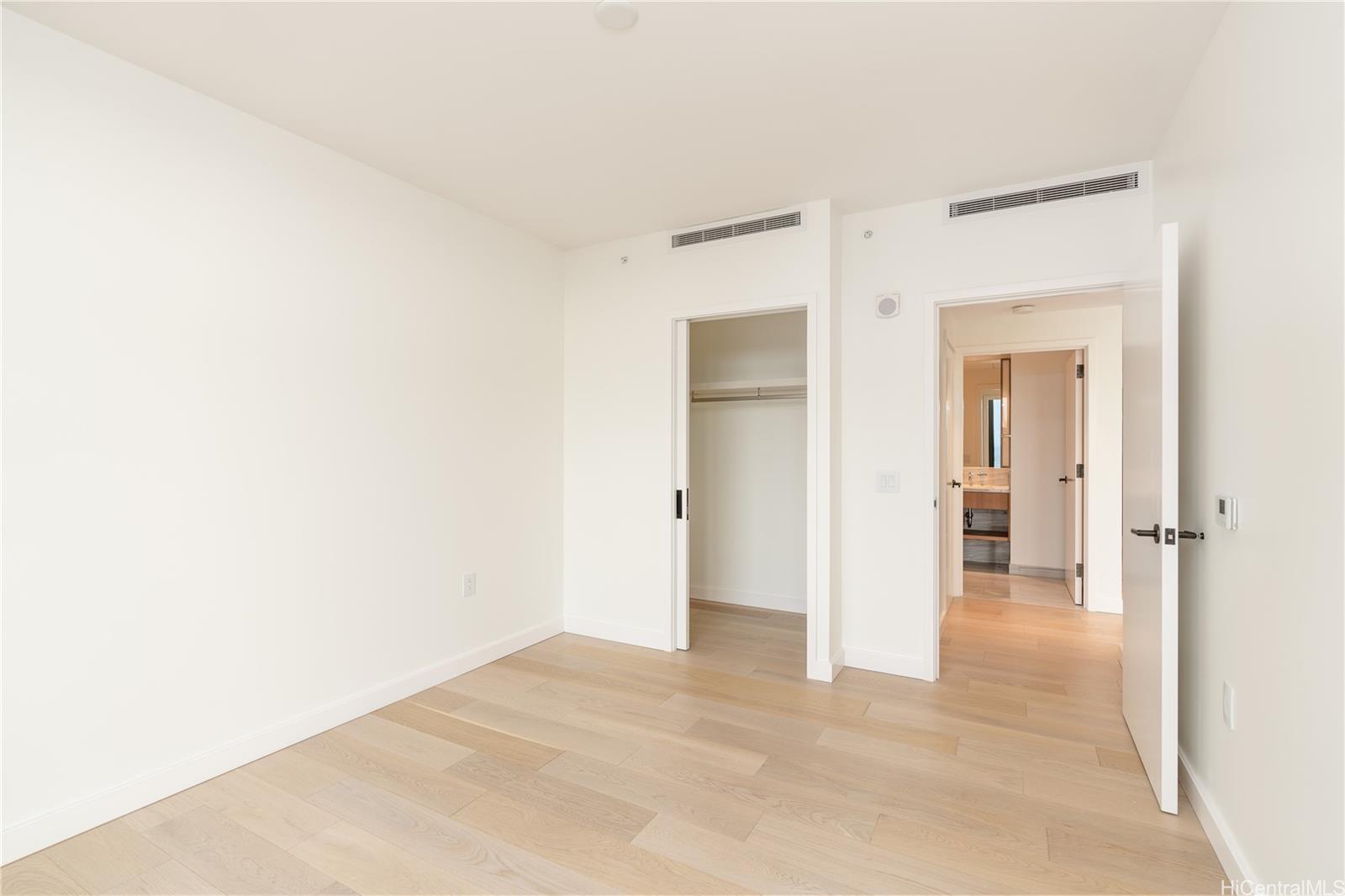 Victoria Place condo # 1905, Honolulu, Hawaii - photo 12 of 15