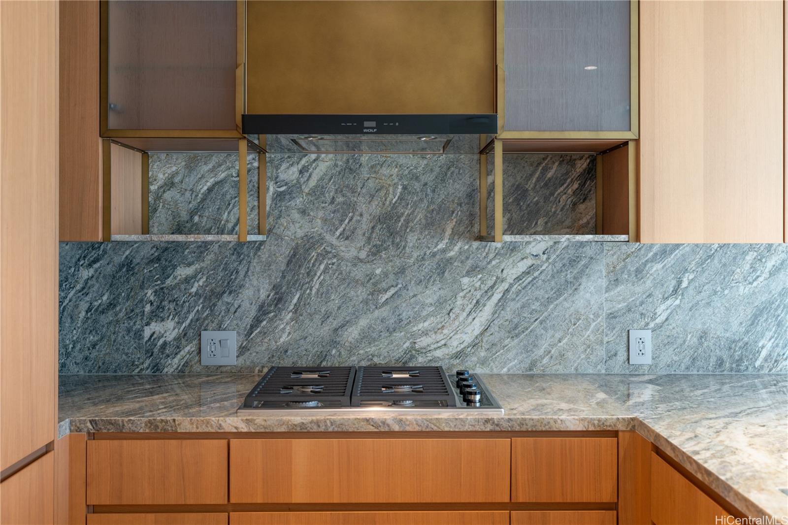 Victoria Place condo # 1905, Honolulu, Hawaii - photo 7 of 15