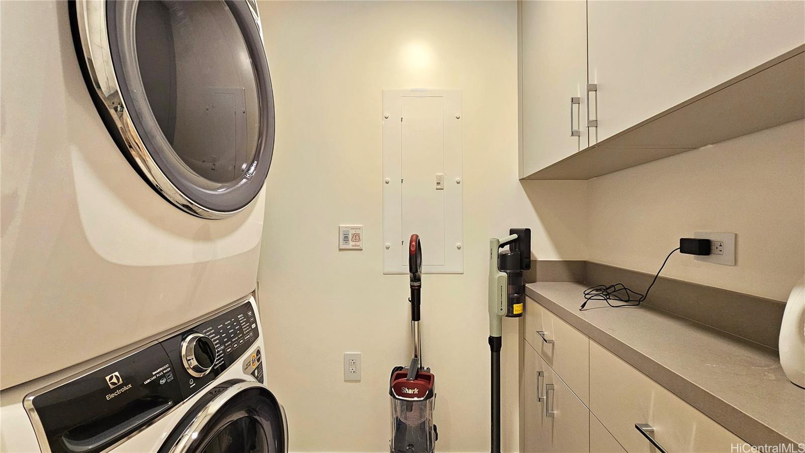 1100 Ala Moana Blvd Honolulu - Rental - photo 14 of 24