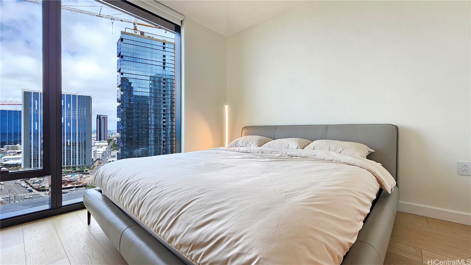 1100 Ala Moana Blvd Honolulu - Rental - photo 8 of 24