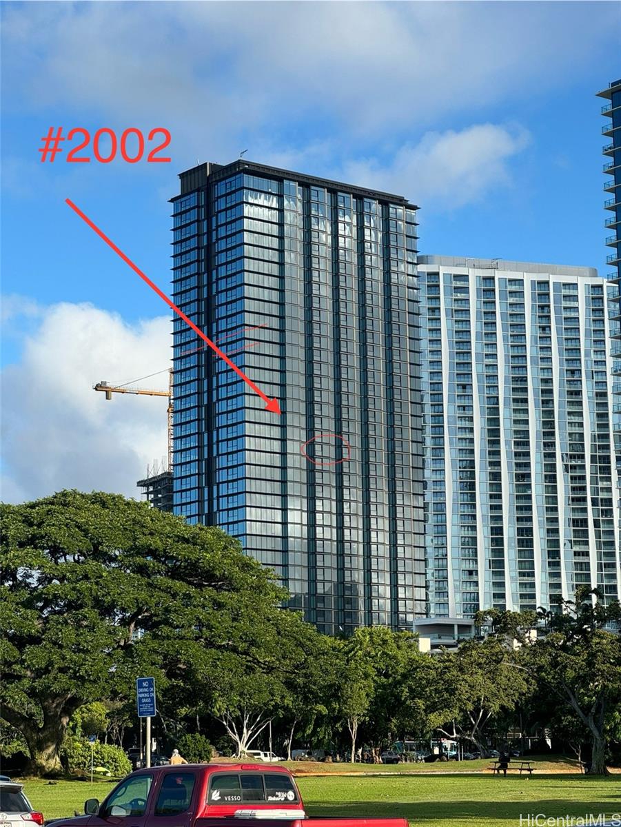 Victoria Place condo # 2002, Honolulu, Hawaii - photo 9 of 24