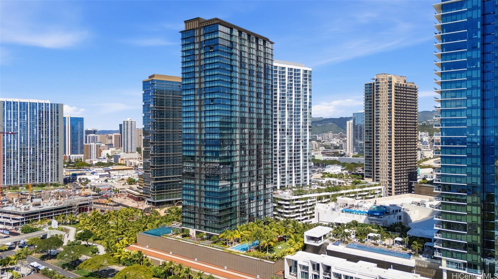 Victoria Place condo # 2006, Honolulu, Hawaii - photo 19 of 25