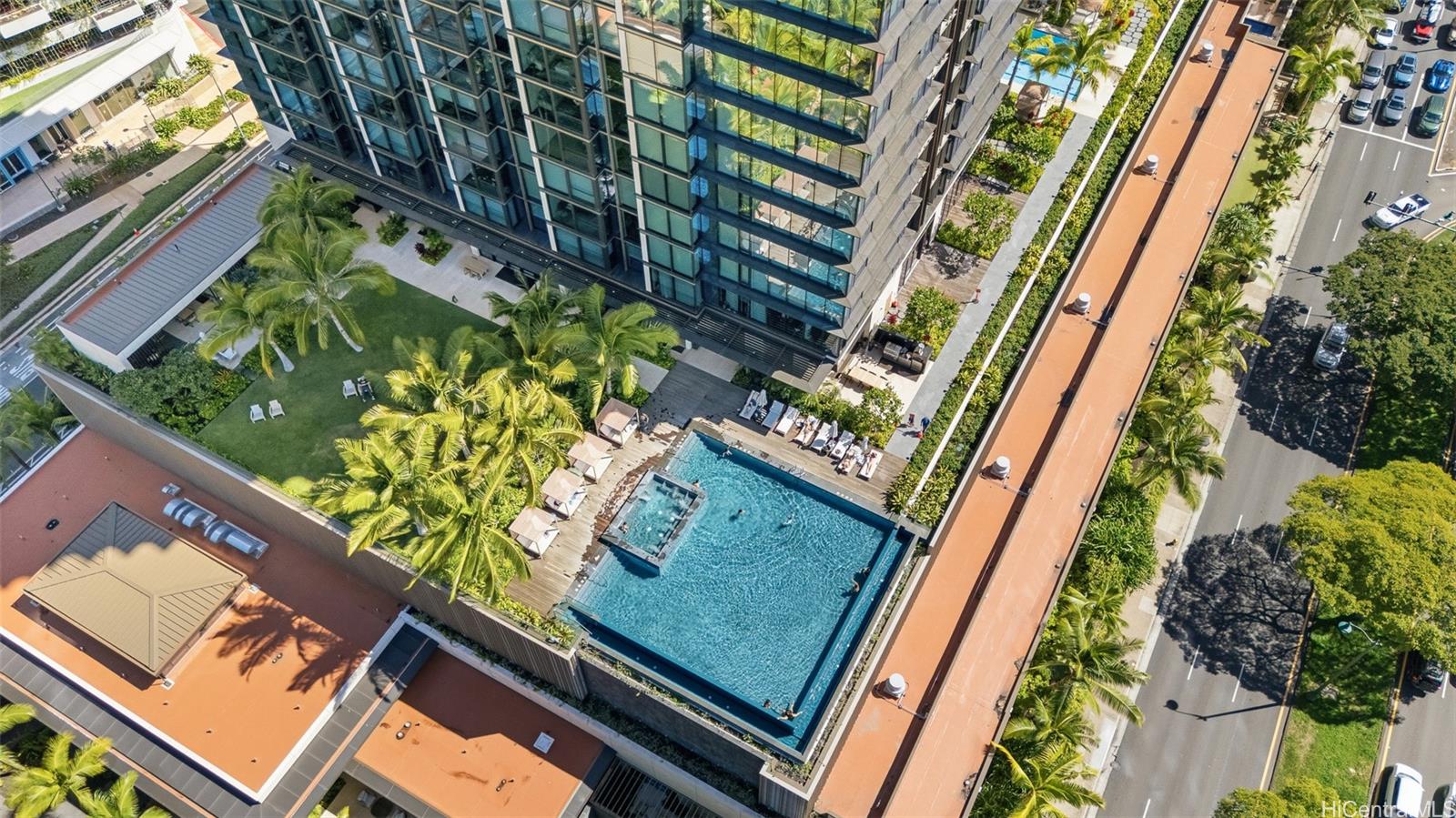 Victoria Place condo # 2006, Honolulu, Hawaii - photo 21 of 25