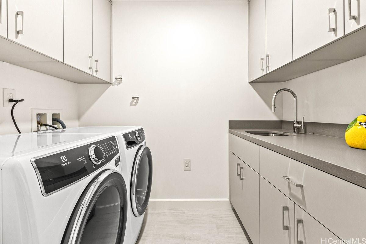 Victoria Place condo # 2200, Honolulu, Hawaii - photo 3 of 25