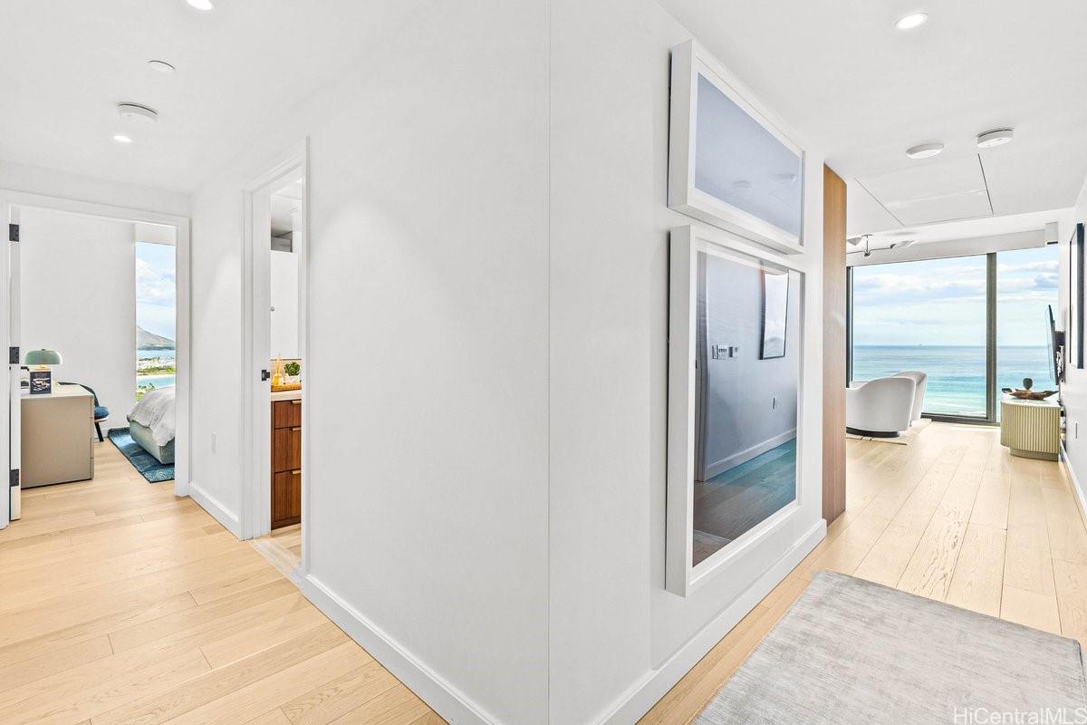 Victoria Place condo # 2200, Honolulu, Hawaii - photo 5 of 25