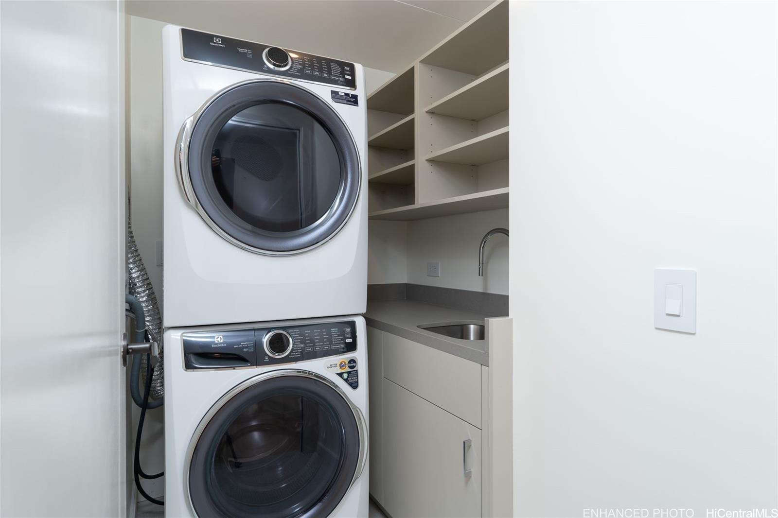 1100 Ala Moana Blvd Honolulu - Rental - photo 8 of 16