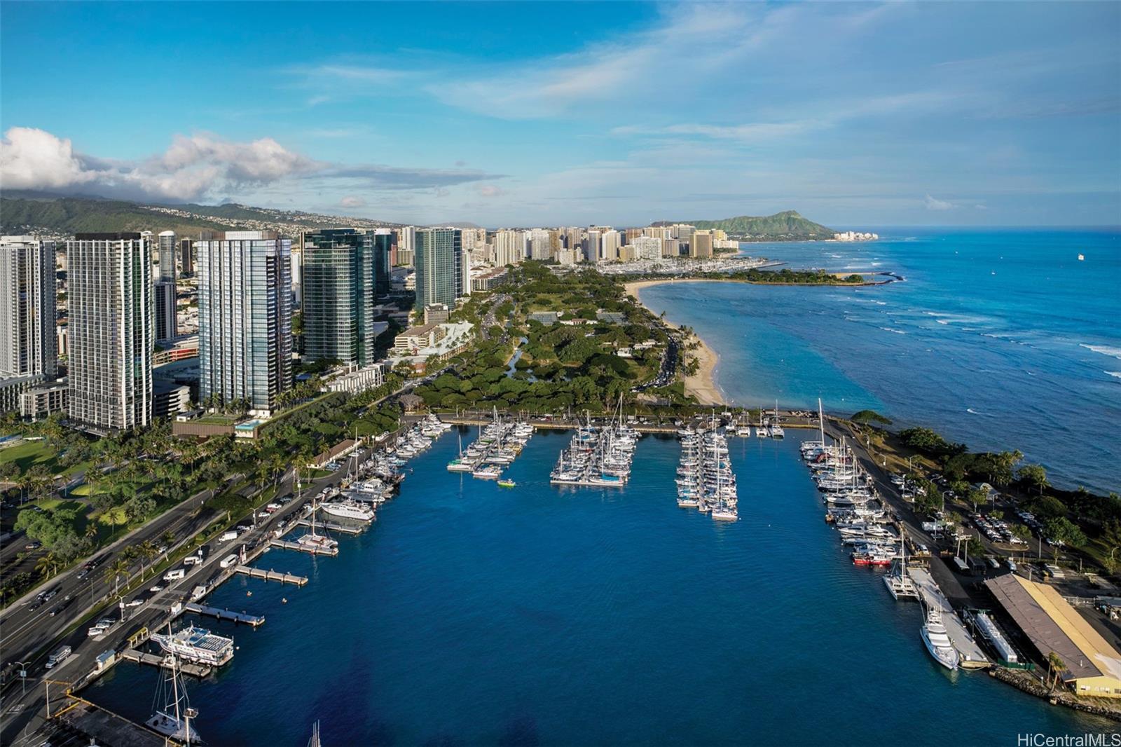 Victoria Place condo # 2705, Honolulu, Hawaii - photo 2 of 19