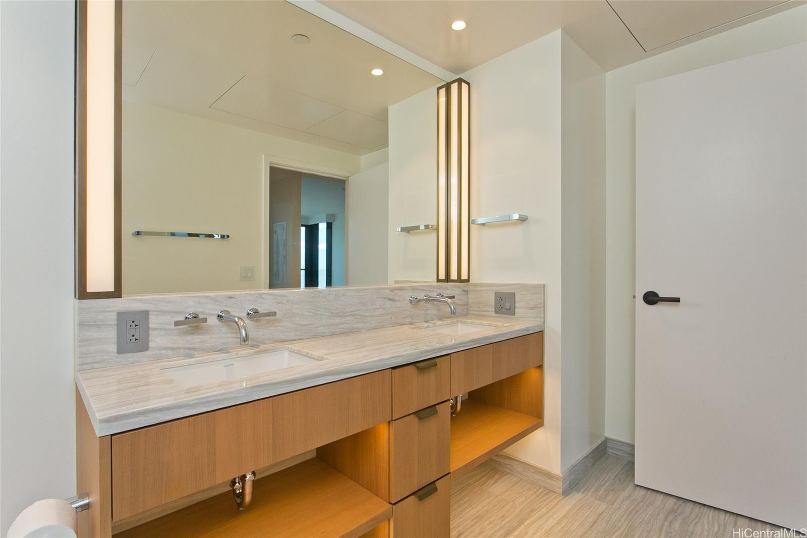 1100 Ala Moana Blvd Honolulu - Rental - photo 11 of 25