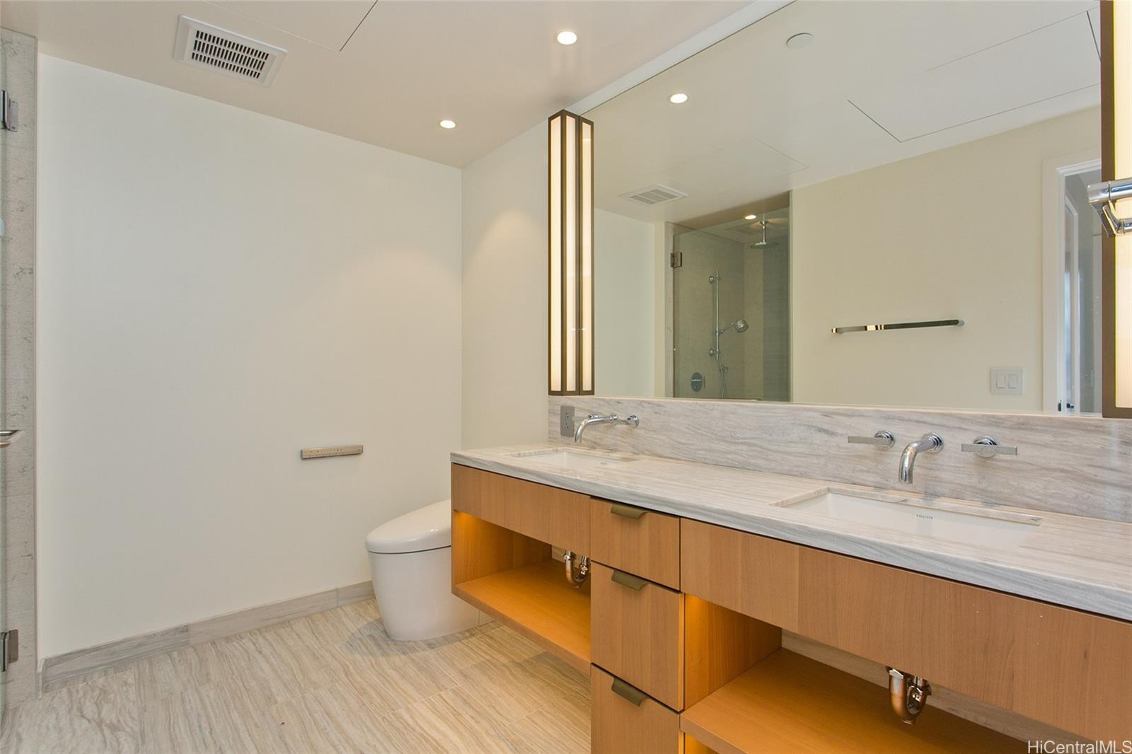 1100 Ala Moana Blvd Honolulu - Rental - photo 12 of 25