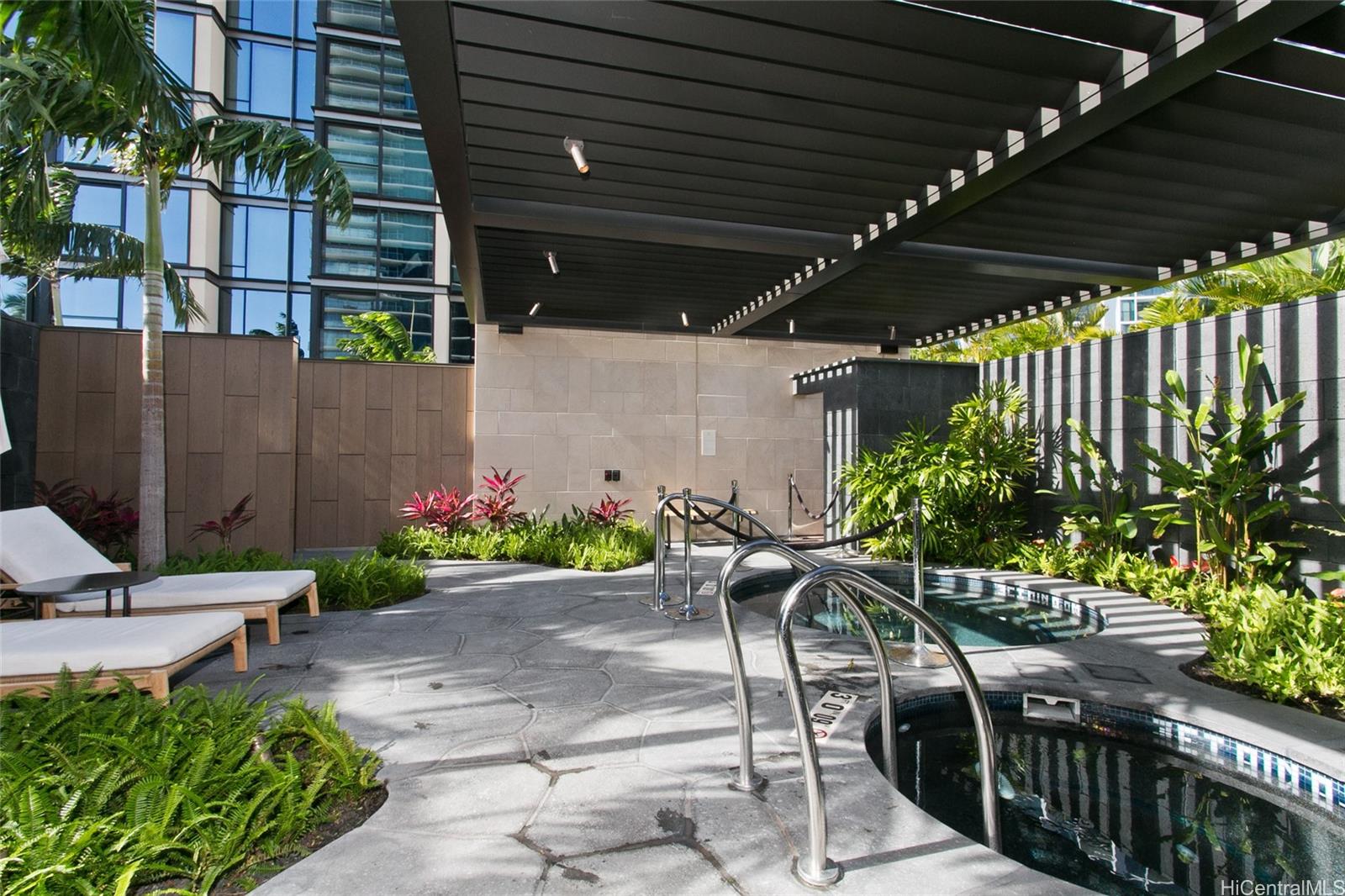 1100 Ala Moana Blvd Honolulu - Rental - photo 21 of 25