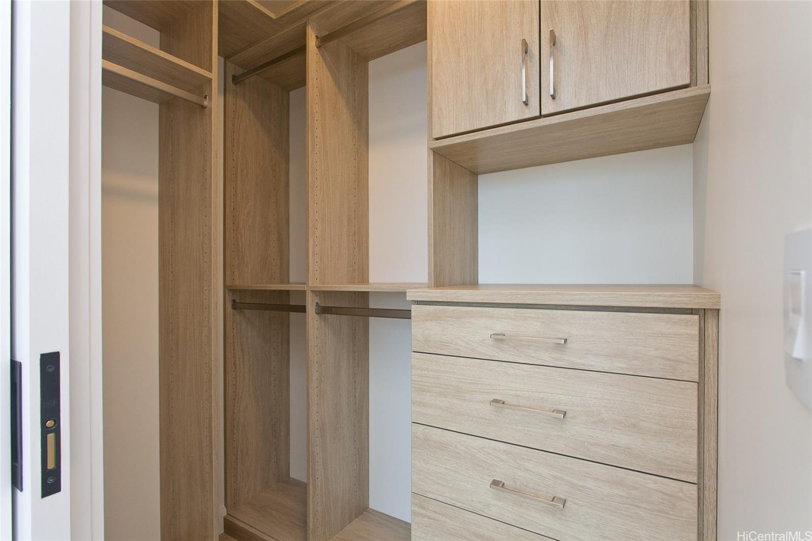 1100 Ala Moana Blvd Honolulu - Rental - photo 10 of 25