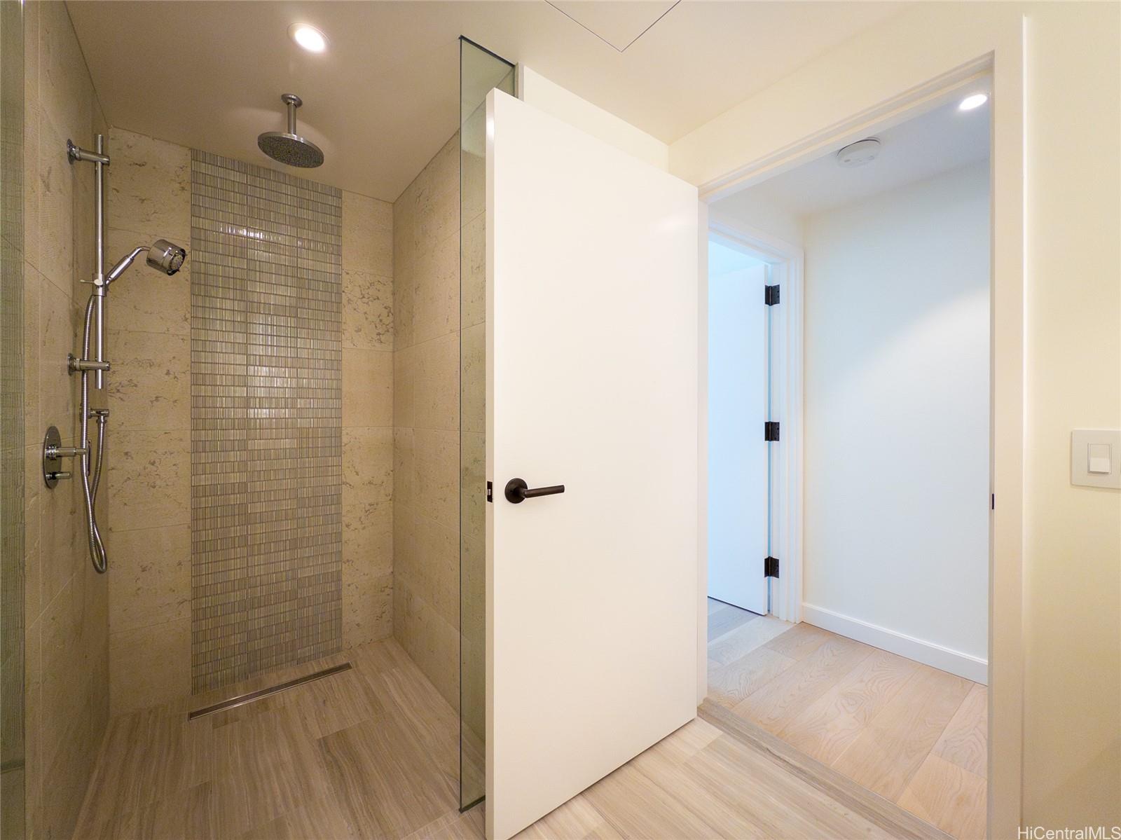 Victoria Place condo # 2810, Honolulu, Hawaii - photo 11 of 25