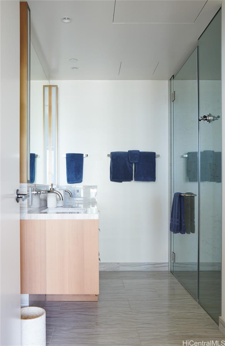 Victoria Place condo # 2908, Honolulu, Hawaii - photo 11 of 19