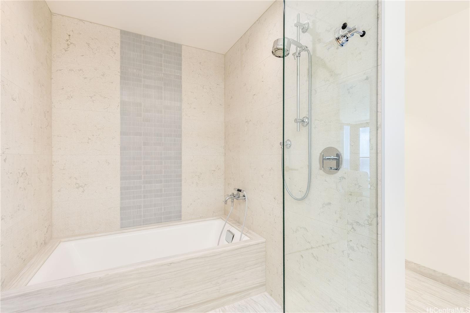 Victoria Place condo # 2908, Honolulu, Hawaii - photo 14 of 22