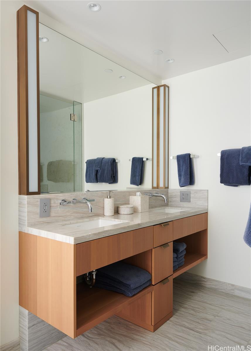 Victoria Place condo # 2908, Honolulu, Hawaii - photo 8 of 19