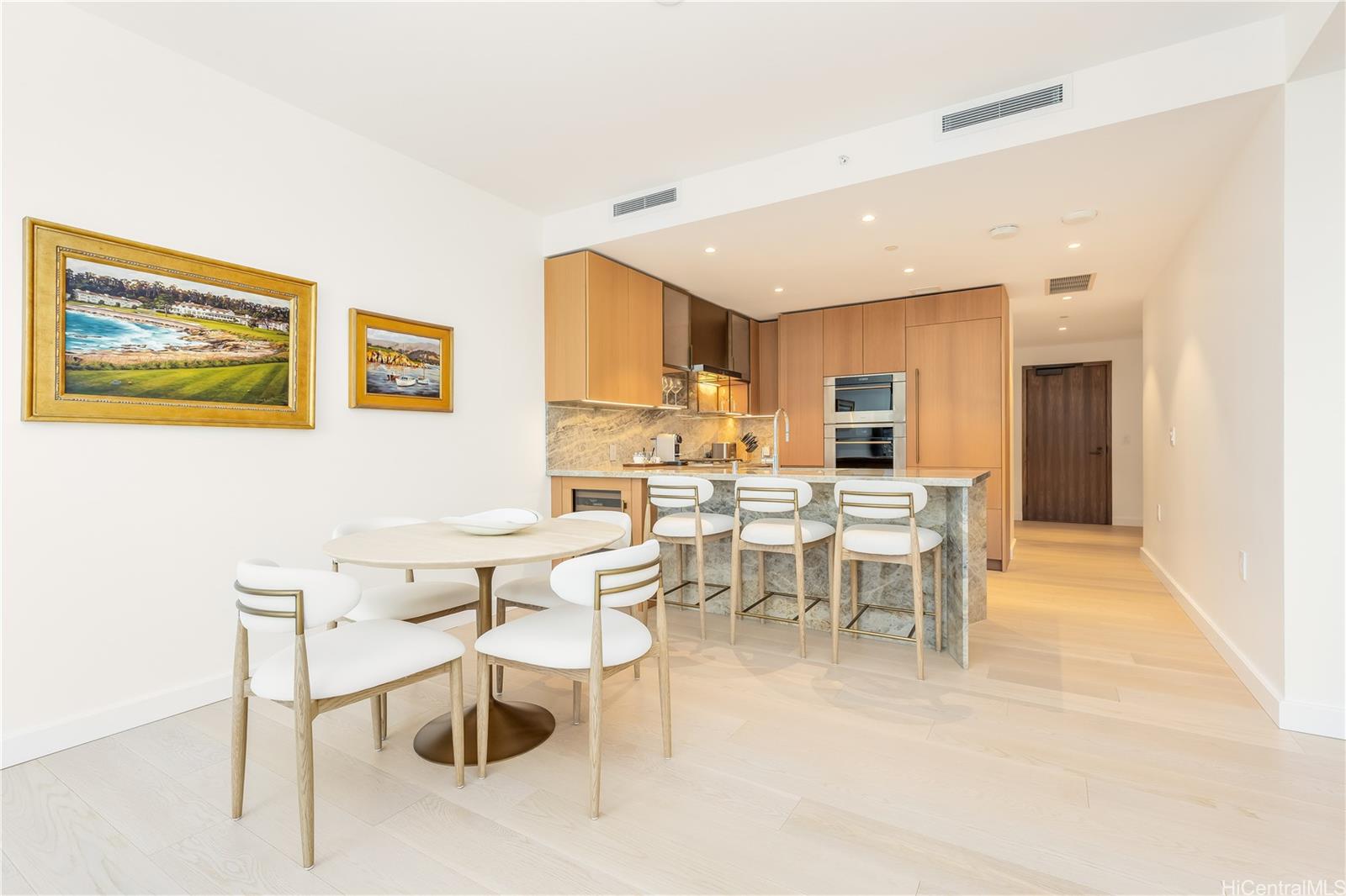 Victoria Place condo # 2908, Honolulu, Hawaii - photo 9 of 22