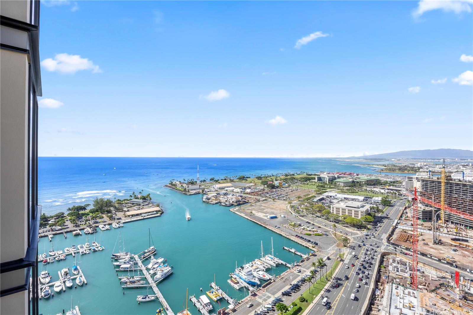 Victoria Place condo # 3303, Honolulu, Hawaii - photo 3 of 24