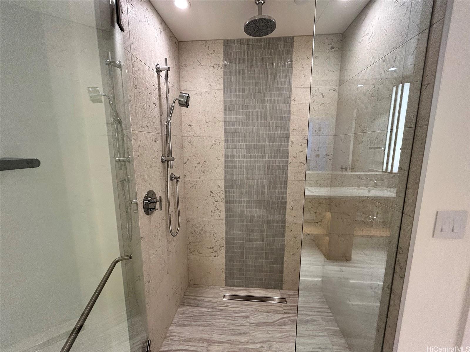 1100 Ala Moana Blvd Honolulu - Rental - photo 12 of 12