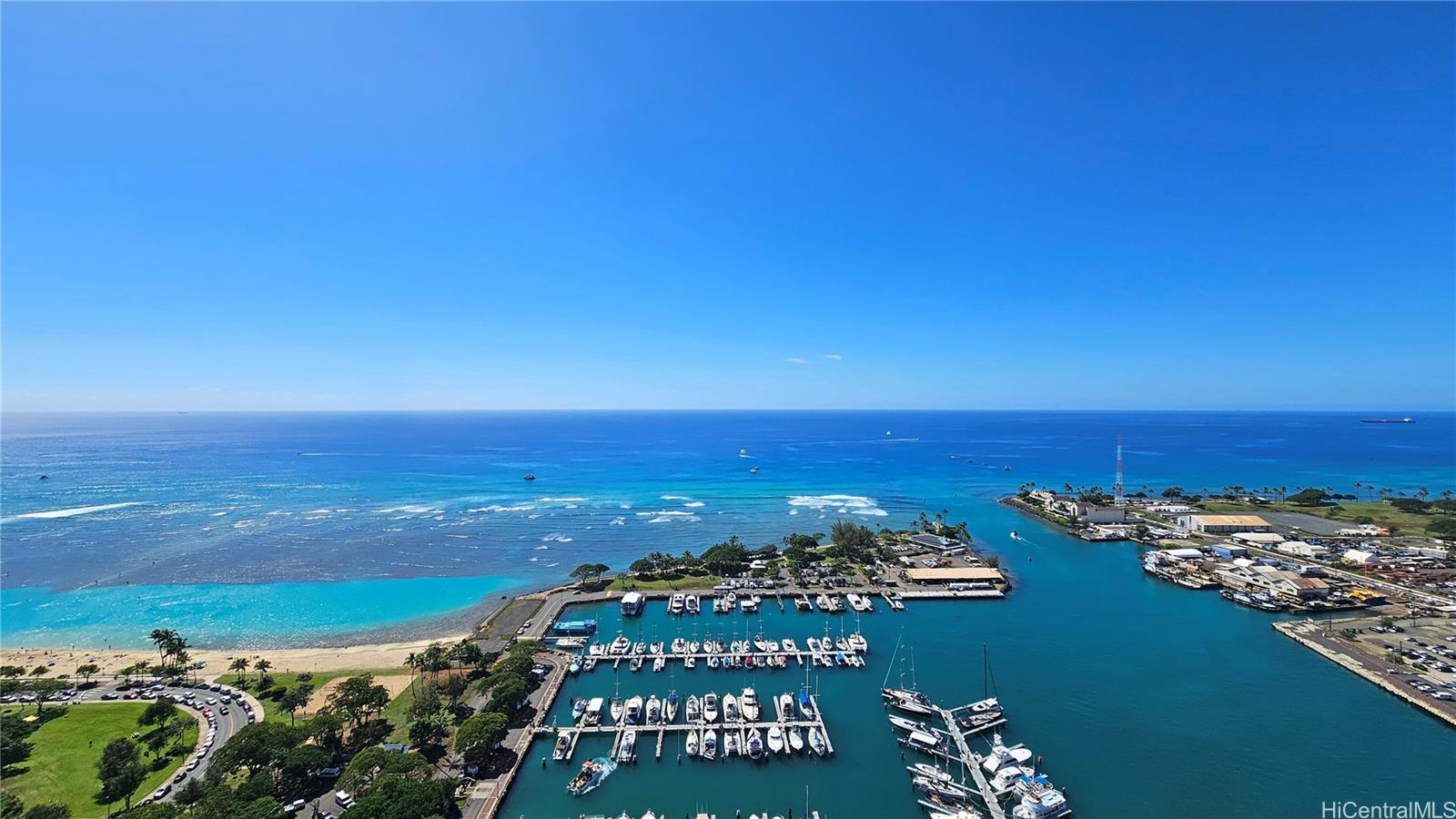 Victoria Place condo # 3601, Honolulu, Hawaii - photo 6 of 25